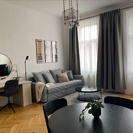 Cosy Apartment In Mariahilf Close To Citycenter Vienne Extérieur photo